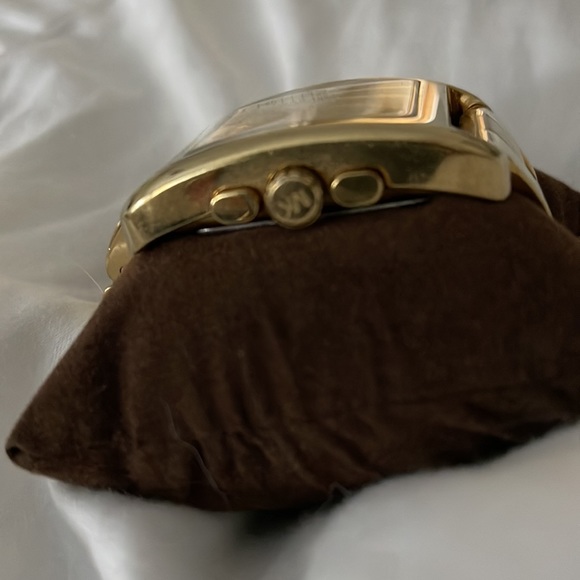 MICHAEL KORS Jet Set Chronograph Gold-tone Ladies Watch (MK5436). Pre-owned. - Picture 6 of 8